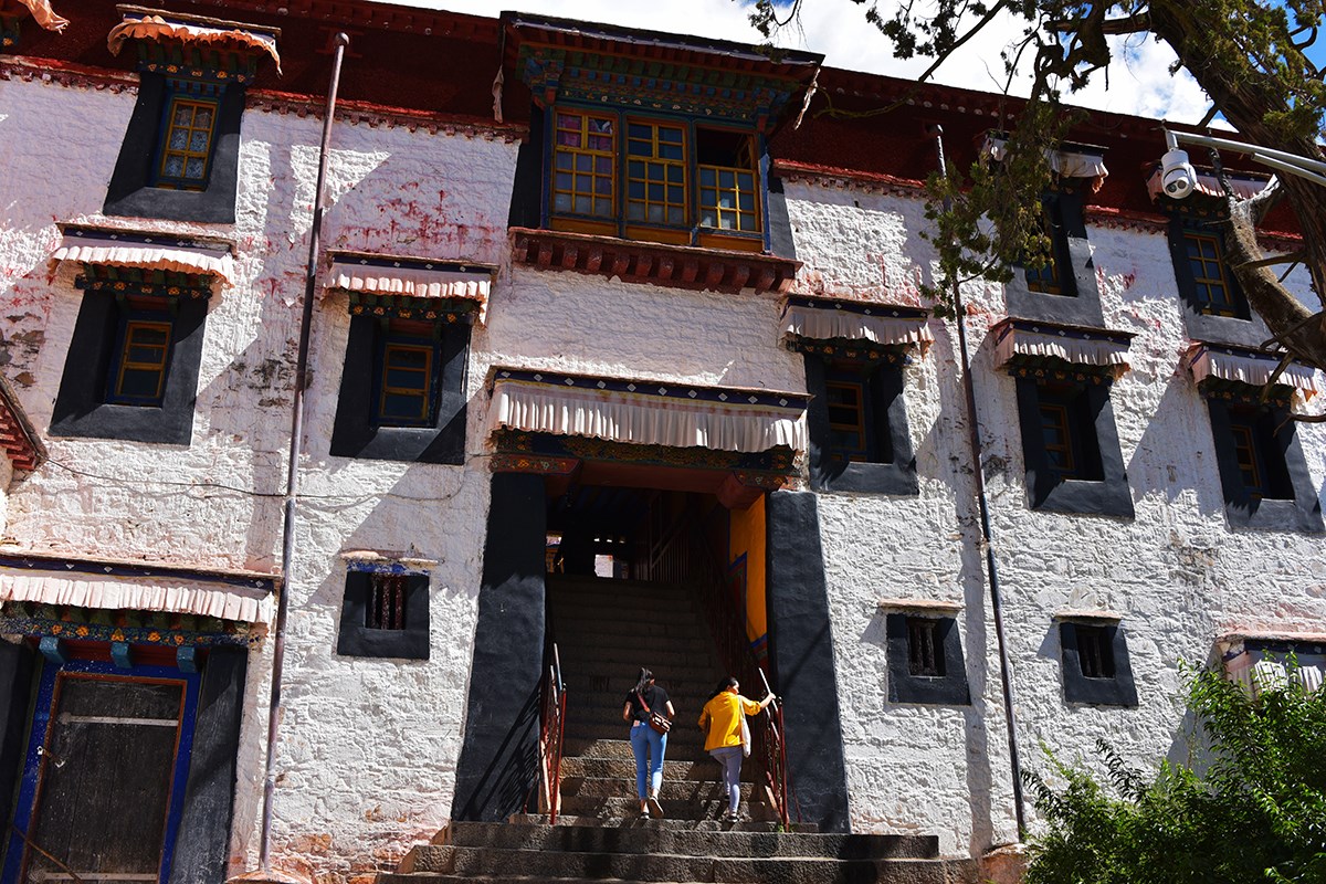 Drepung Monastery