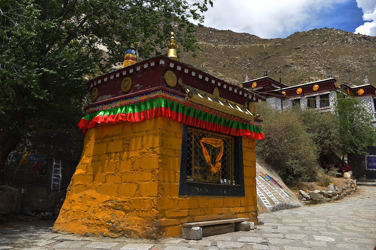 Sera Monastery