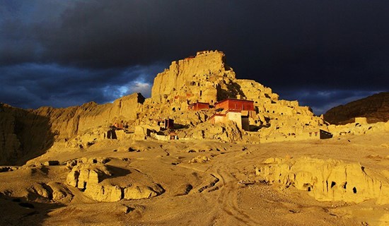 Ruines de Royaume de Gugé