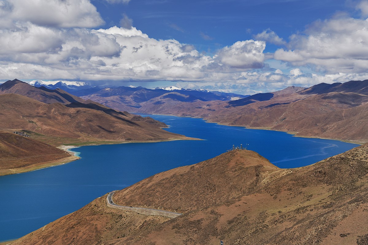 Holy Lake Yamdrok | Photo par Liu Bin