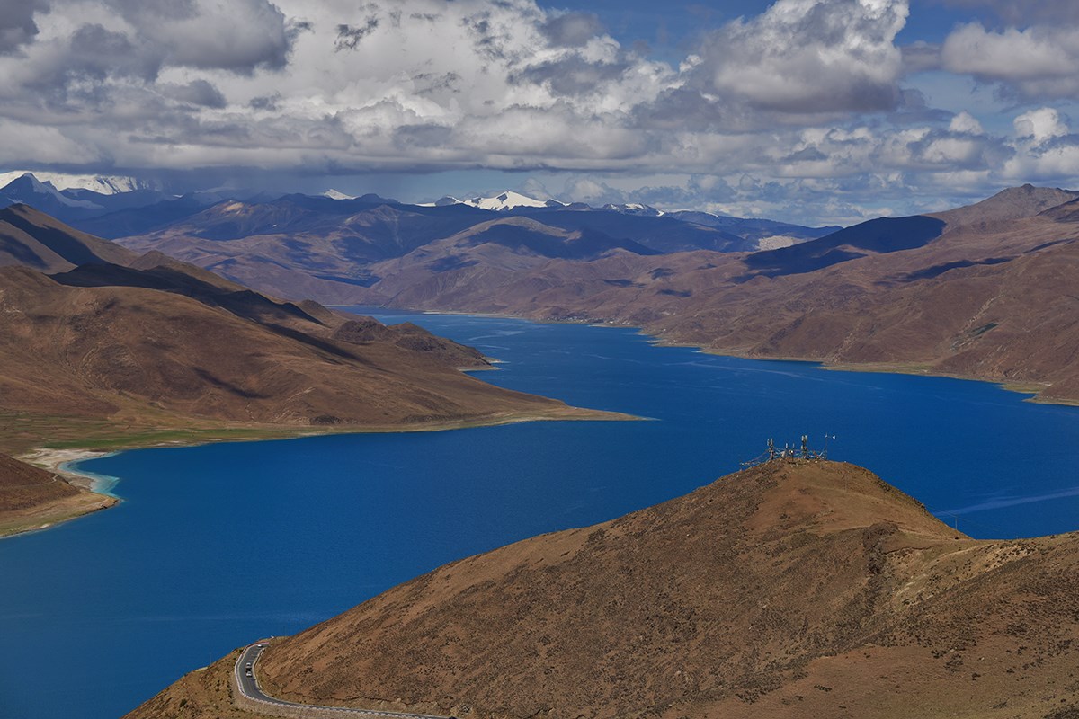 Holy Lake Yamdrok 