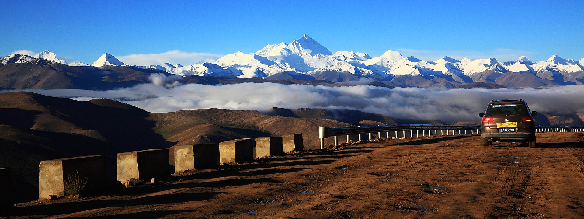 Voyage en Voiture de Lhassa à Katmandou via Everest