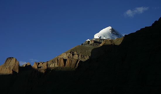 Voyage en Voiture du Tibet à Xinjiang via Everest et Kailash