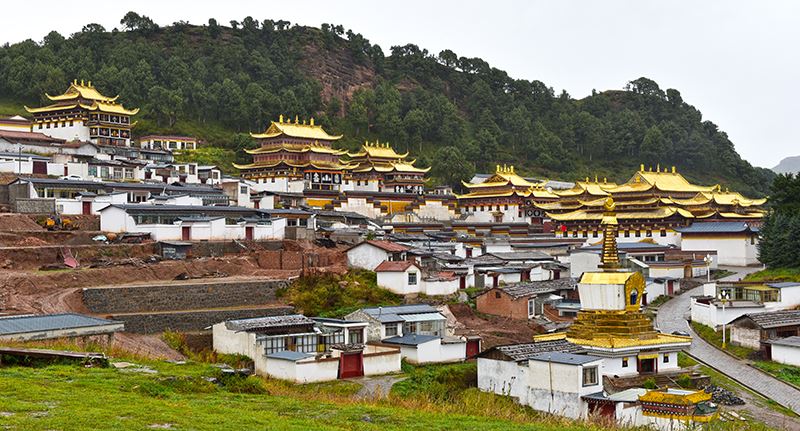 Langmusi Monastery