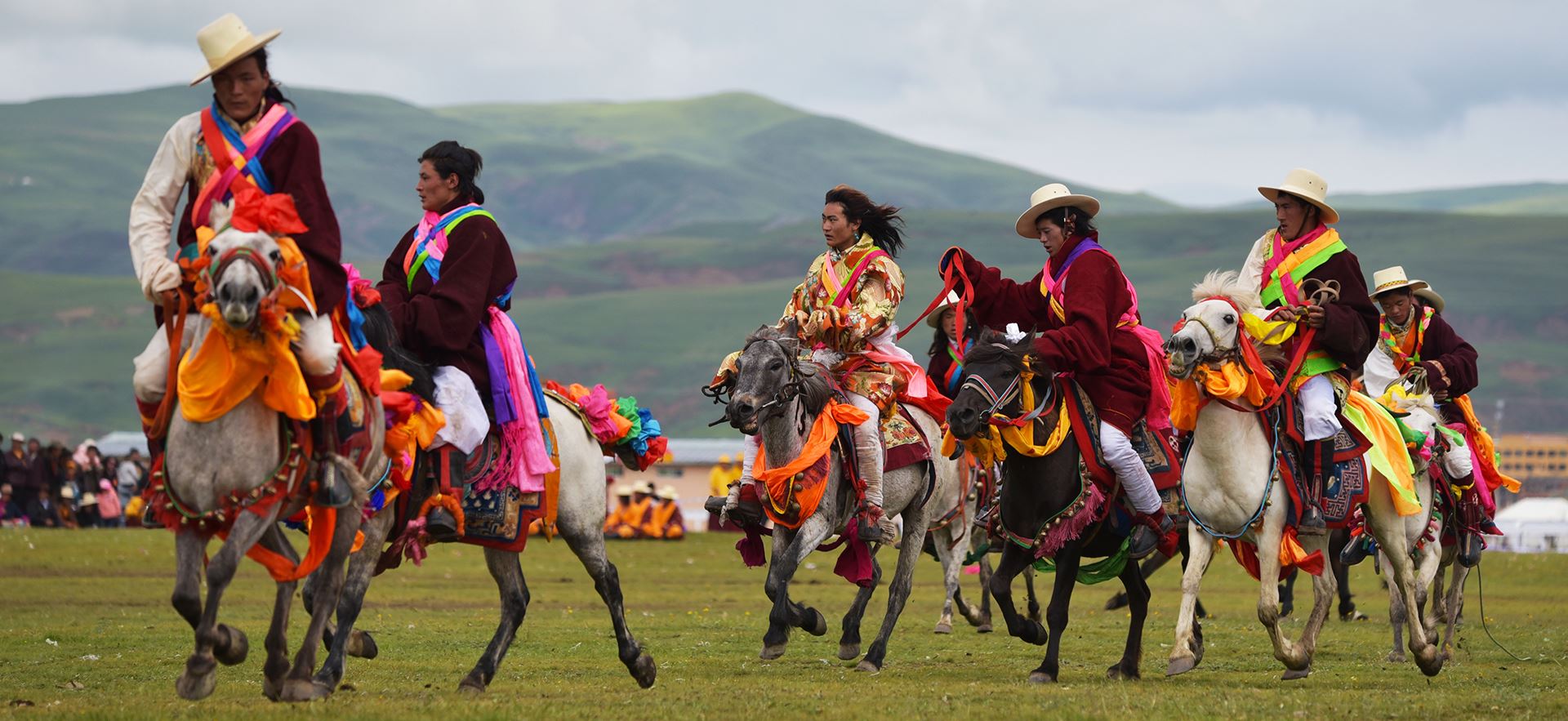Voyage au Tibet pendant le festival des courses de chevaux à Naqu 2026
