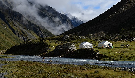 Trekking à la Montagne Gongga dans Sichuan Occidental