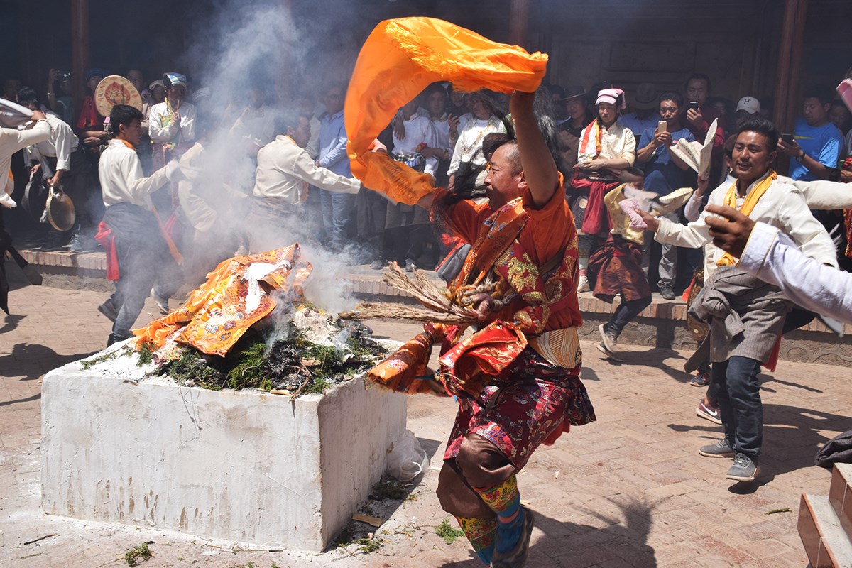  Shaman Festival in Tongren | Photo par Prof. Hans Först