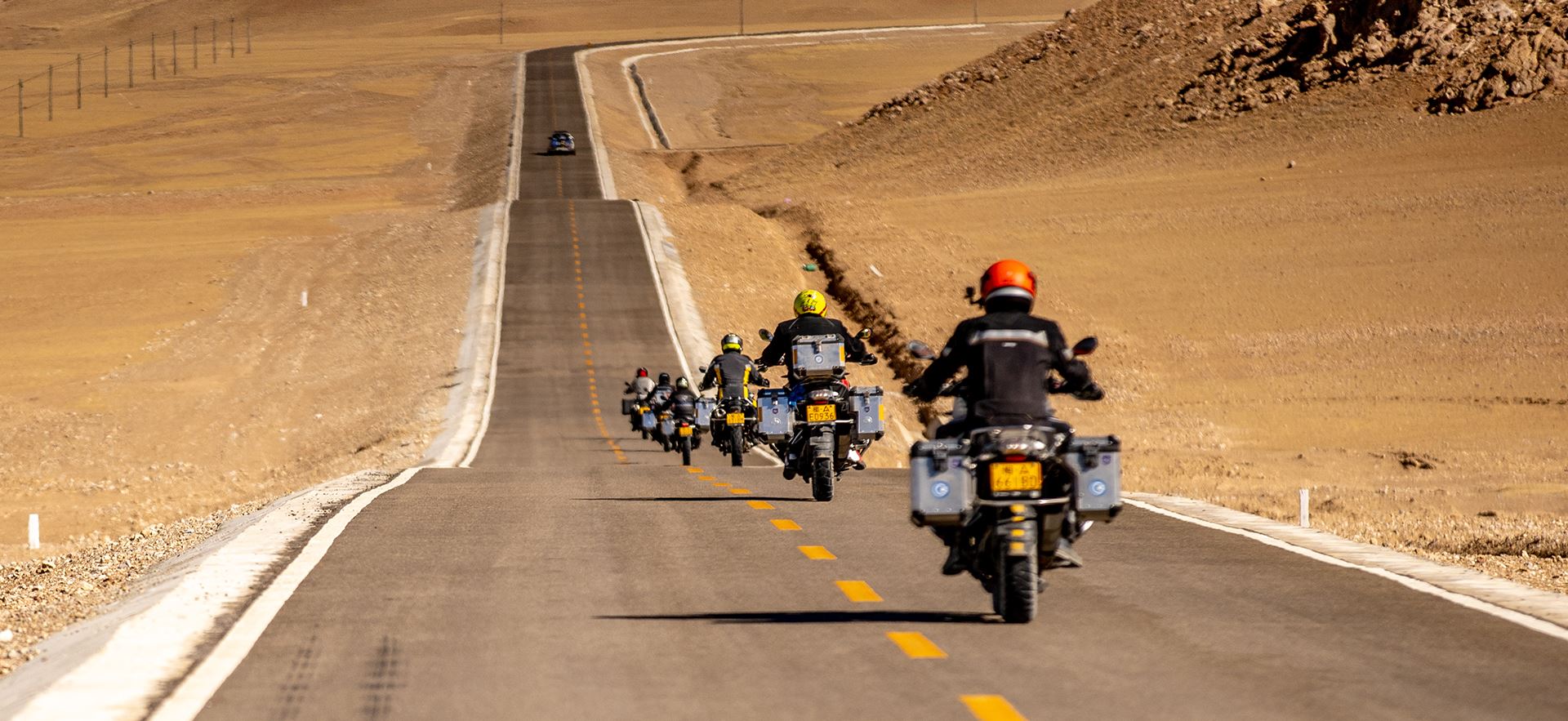 Voyage à Moto Louée de Lhassa via Everest BC à Kathmandu
