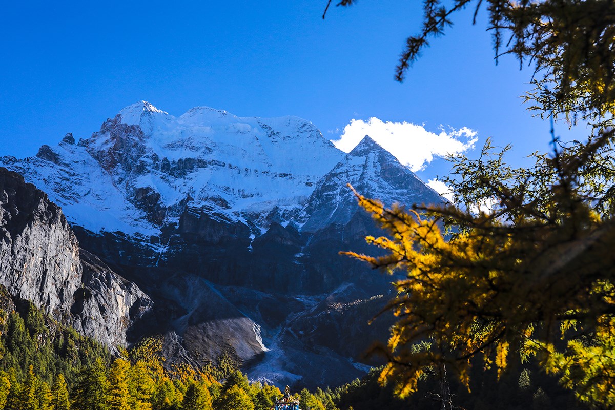 Xiannairi in Yading | Photo par Wang Lei